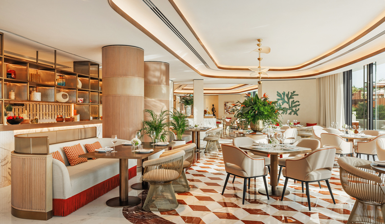 Jumeirah Marsa Al Arab_Restaurant_Commodore
