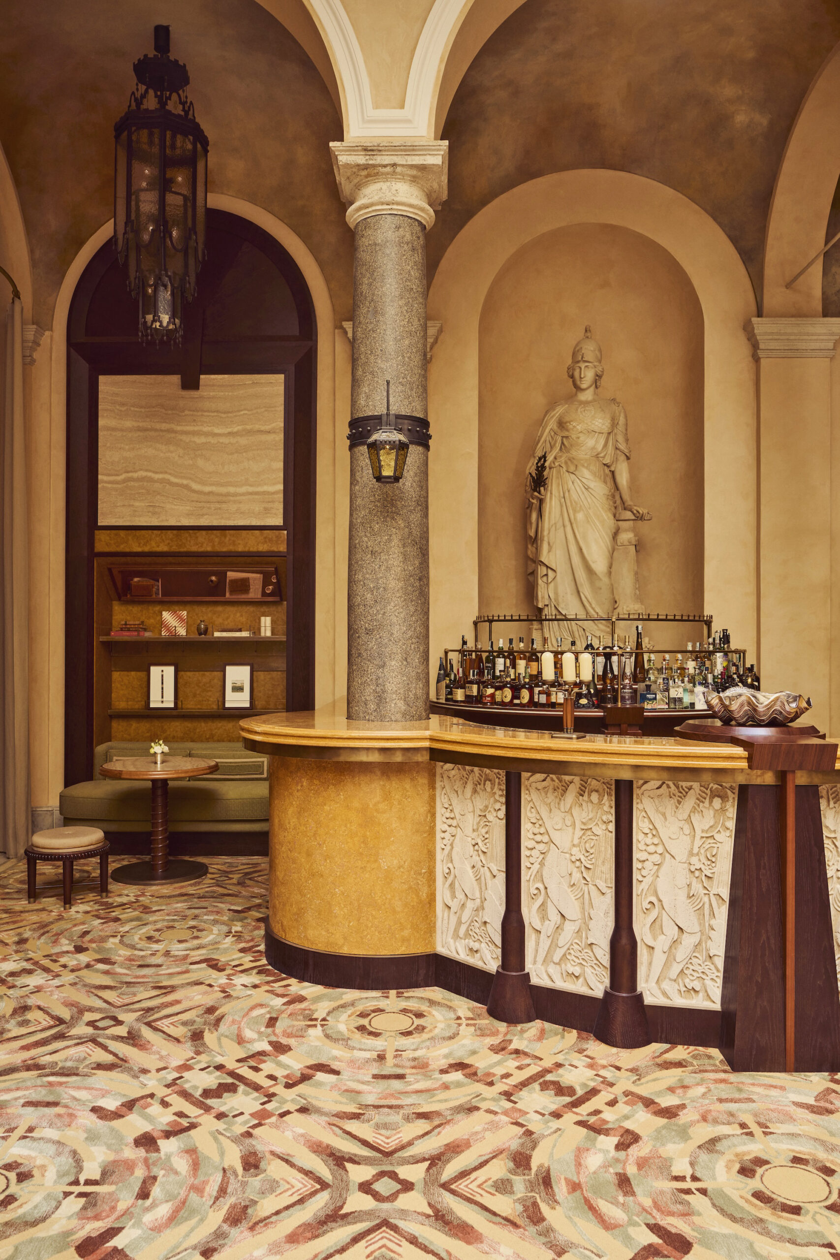 © Alexandre Tabaste - La Minerva Bar - Orient Express La Minerva