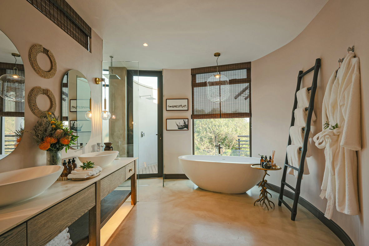 Jumeirah Residences Bathroom