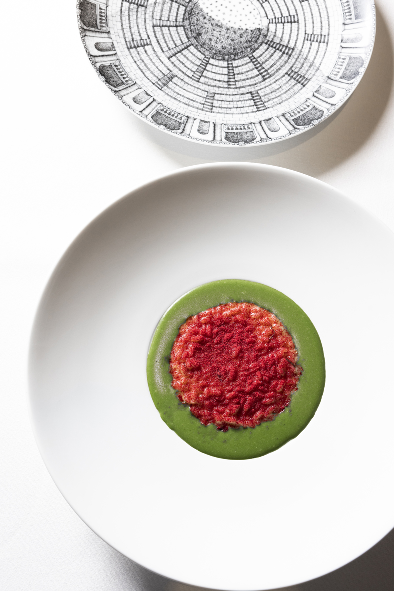 Risotto con lampone e crema di erbe - Credit Matteo Carassale